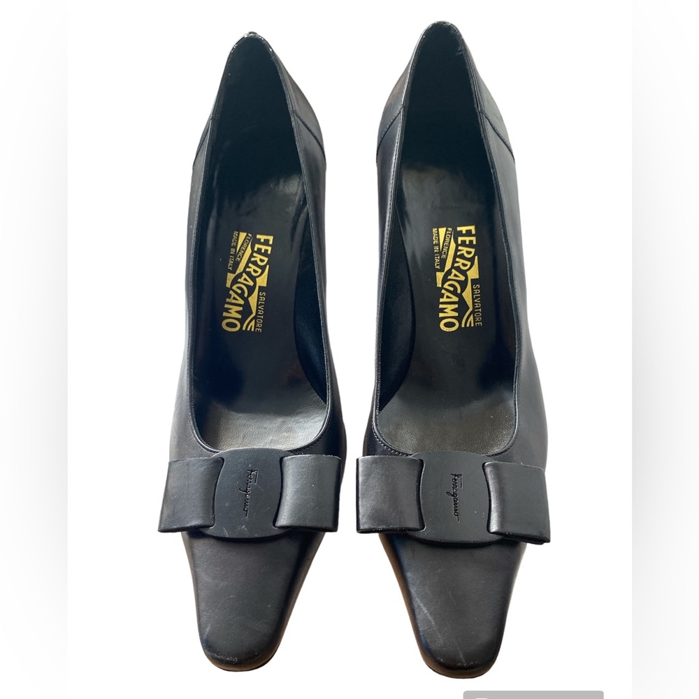 Salvatore Ferragamo Bow Leather Black Womens High Heels Pumps 8.5 8 1/2 9.5 toe - Picture 3 of 10